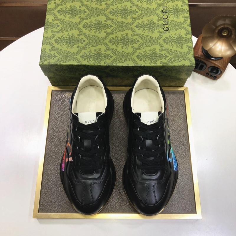 G*u*i casual shoes